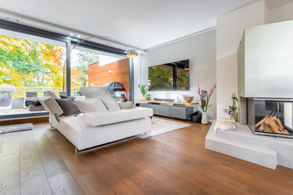 Exclusiver Wohntraum mit Wasserzugang Stark Immobilien Hamburg